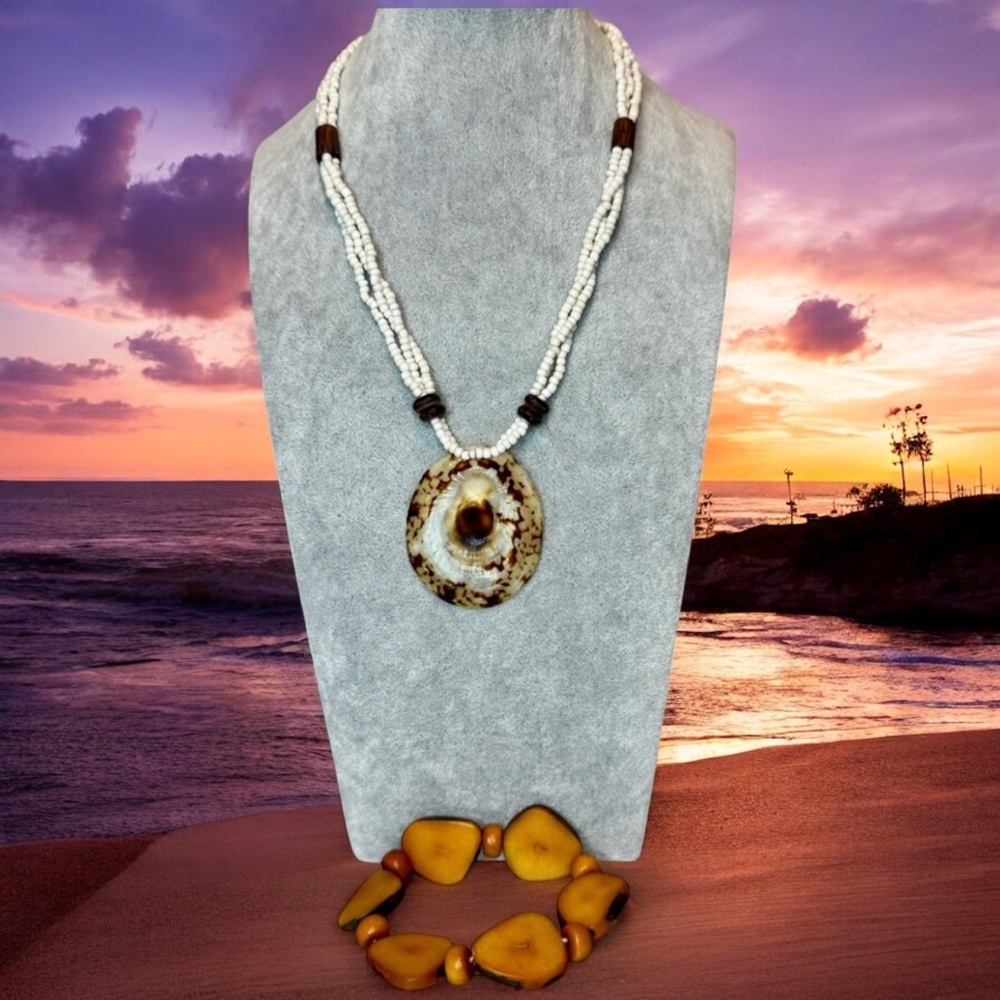 Shell Beaded Necklace 20”, Tagua Nut Stretch Bracelet